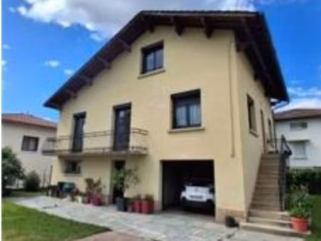 villa t5 130 m² avec jardin – impasse calme – quartier résidentiel saint-girons