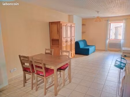 à louer – studio meublé 35 m² – saint-félicien