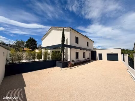 maison de 240m² à guilherand-granges