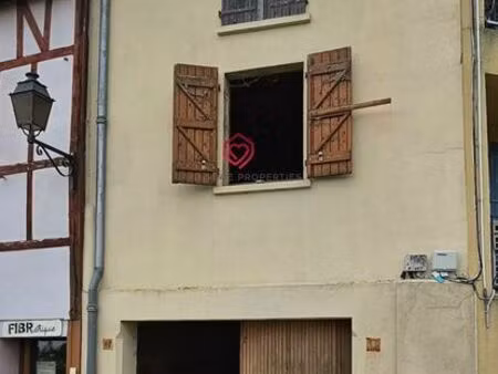 immeuble 3 pièces 71 m²