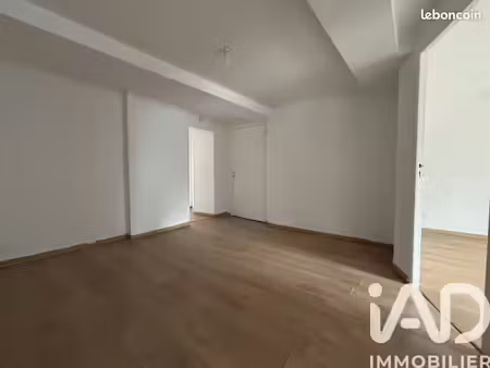 immeuble 250 m² vrigne aux bois