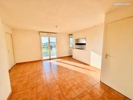 appartement de type 3 avec vue dégagée