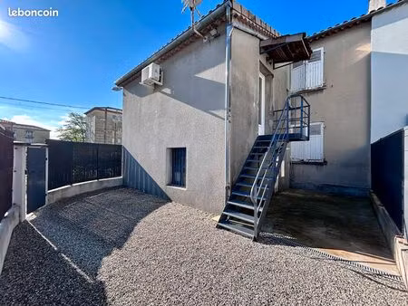 studio 1 pièce 25 m²