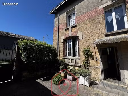 maison 7 pièces 142 m²