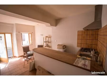 maison de village  traversante sud nord
