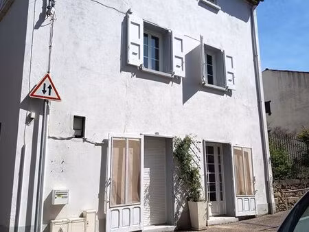 maison de ville à montgailhard