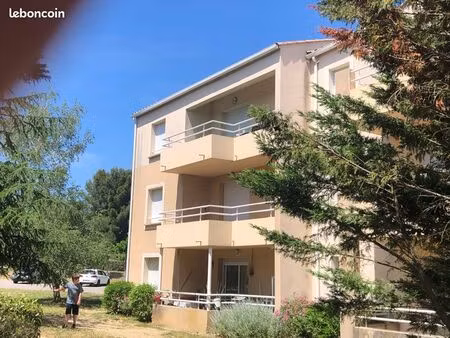 location t2 carcassonne