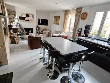 t4 meublé 62 m² – la varenne-saint-hilaire – rer a à pied – parking + cave