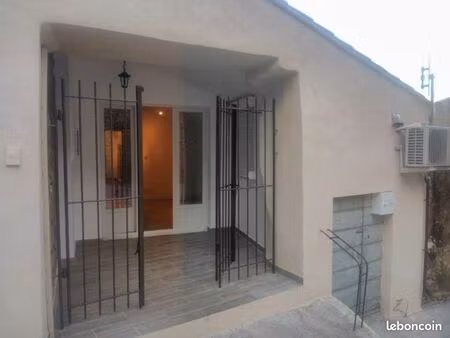 location t3 à l’année
