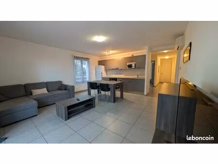 grand t2 meublé