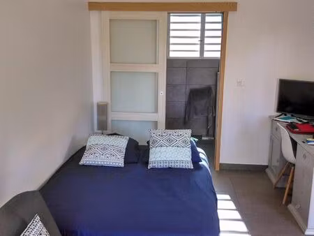 joli t1 avec jardin  200 m plage anse à l âne