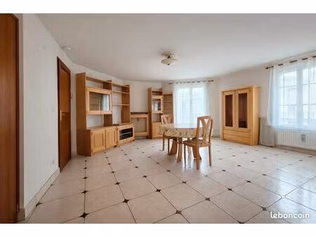 appartement 3 pièces 68 m²
