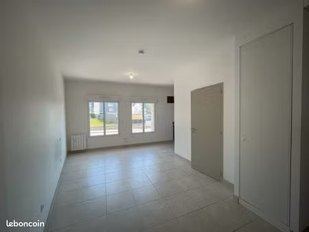480 appartement 1 pièce 28 63 m