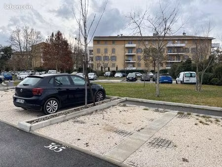 parking aix parc de l’hippodrome