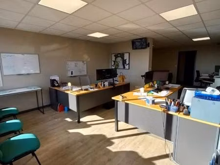 local commercial 30 m²