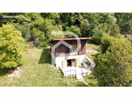 chalet 4 pièces 69 m²