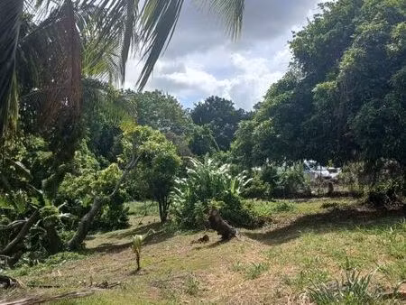 vends bien terrain + maison