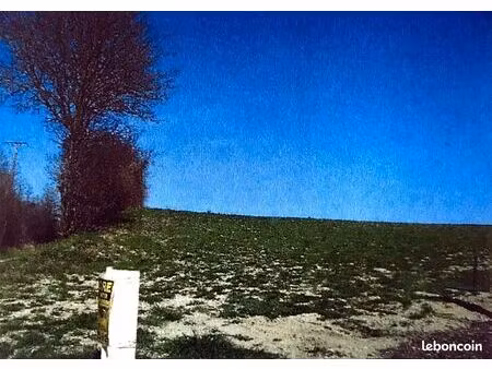 terrain 800 m² la chapelle saint luc