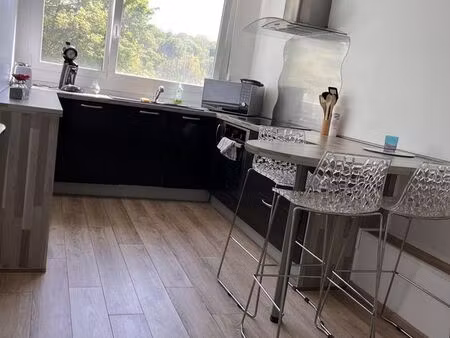 appartement 3 pièces 80 m²