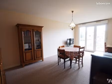 appartement 2 pièces 52 m²