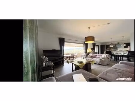 superbe appartement vue mer t3-74m2-propriano