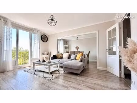 appartement t3 lumineux de 77 8 m² – résidence calme et arborée – entièrement rénové et pr