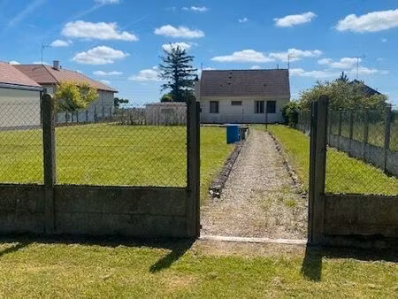 famille & investisseurs : maison de plain-pied sur 1300m² de terrain constructible