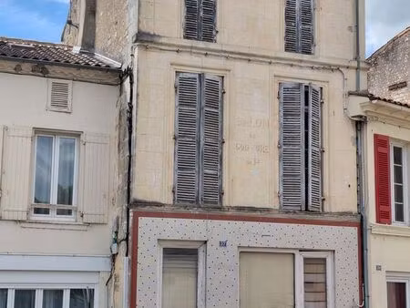 maison 7 pièces 130 m²