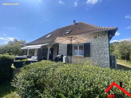 maison 6 pièces 202 m²