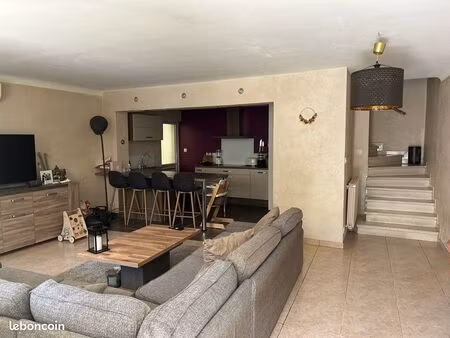 maison de village 130 m2