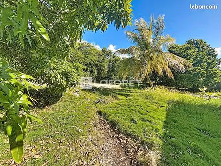 terrain 430 m² sainte anne