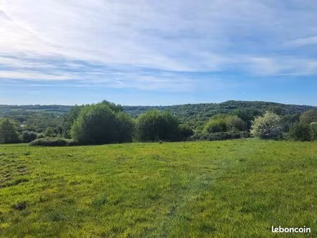 terrain 554 m² le breuil en auge