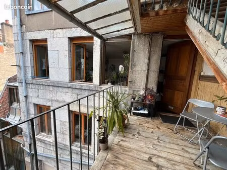 2 pièces · 28 m²2 pièces  28 m² · besançon 25000 · quartier boucle