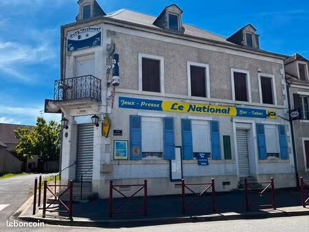 immeuble 325 m² charenton du cher
