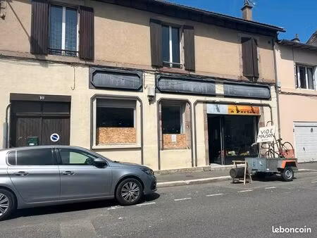 immeuble 5 pièces 298 m²