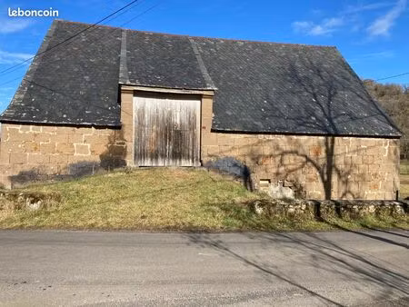 maison 2 pièces 288 m²