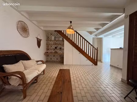 maison familiale avec studio indépendant
