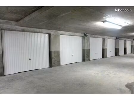 garage le baudelaire valence