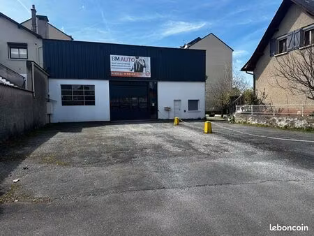 local vend bail commercial 3-6-9 - loyer 950