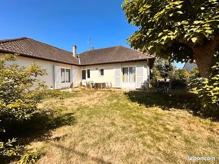 pavillon 4 pièces 103 m²