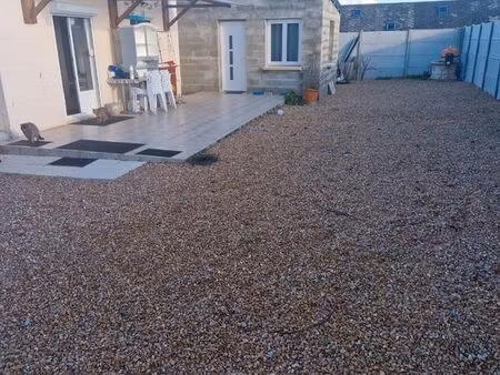 vend maisonnette 70000 ferme
