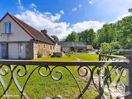 longère 8 pièces 241 m²