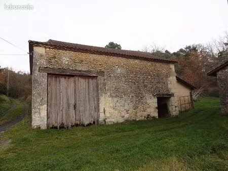 grange 1 pièce 69 m²