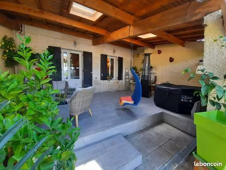maison de village 6 pièces 158 m²