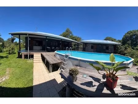villa 6 pièces 150 m²