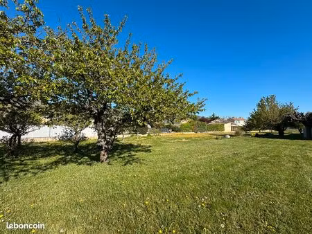 terrain plat de 500 m² bien exposé