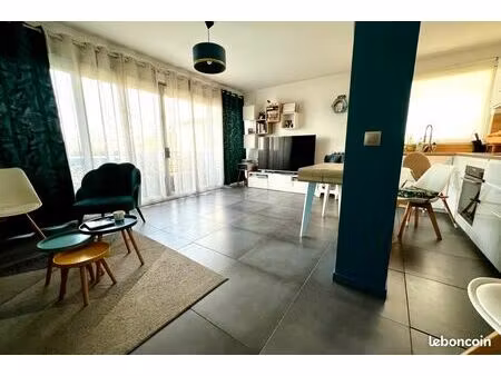 appartement 3 pièces 58 m²