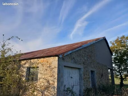 batiment agricole avec 10000 m2