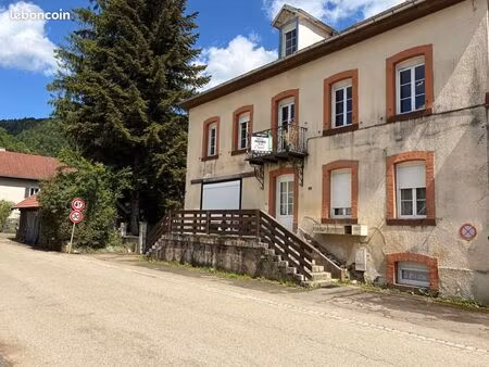 immeuble 8 pièces 152 m²