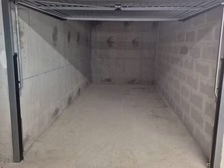 garage pietrosella